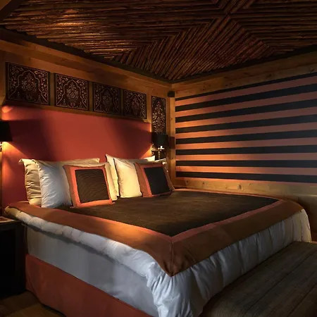 Lecrans Hotel