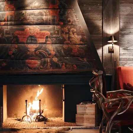 Szálloda Lecrans 5*