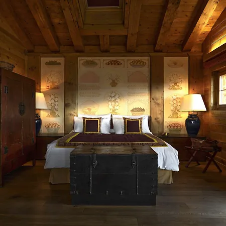 Szálloda Lecrans 5*